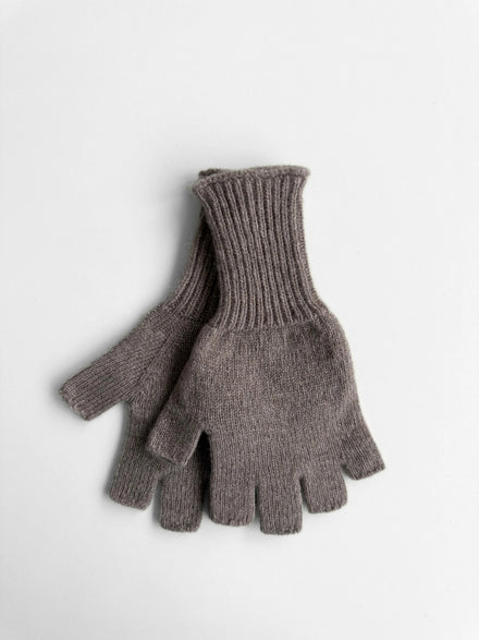 Varma Lambswool Fingerless Gloves VARMA