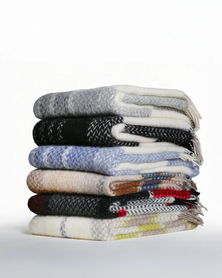 Plaid Icelandic Wool Blanket Rammagerðin