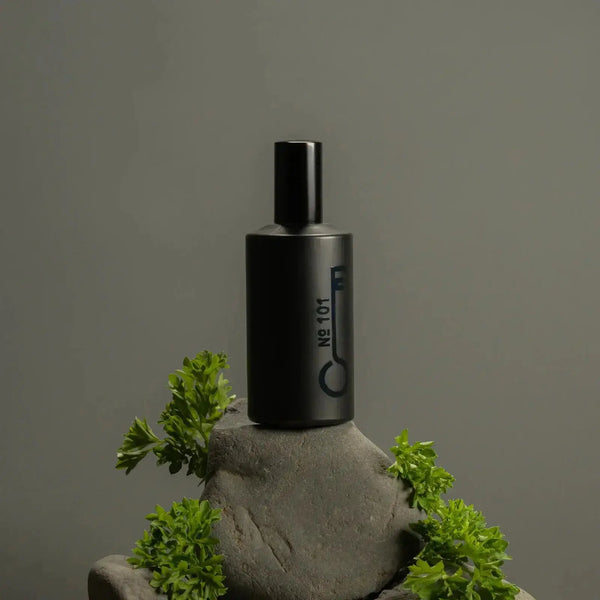 fischersund black perfume on the gray background