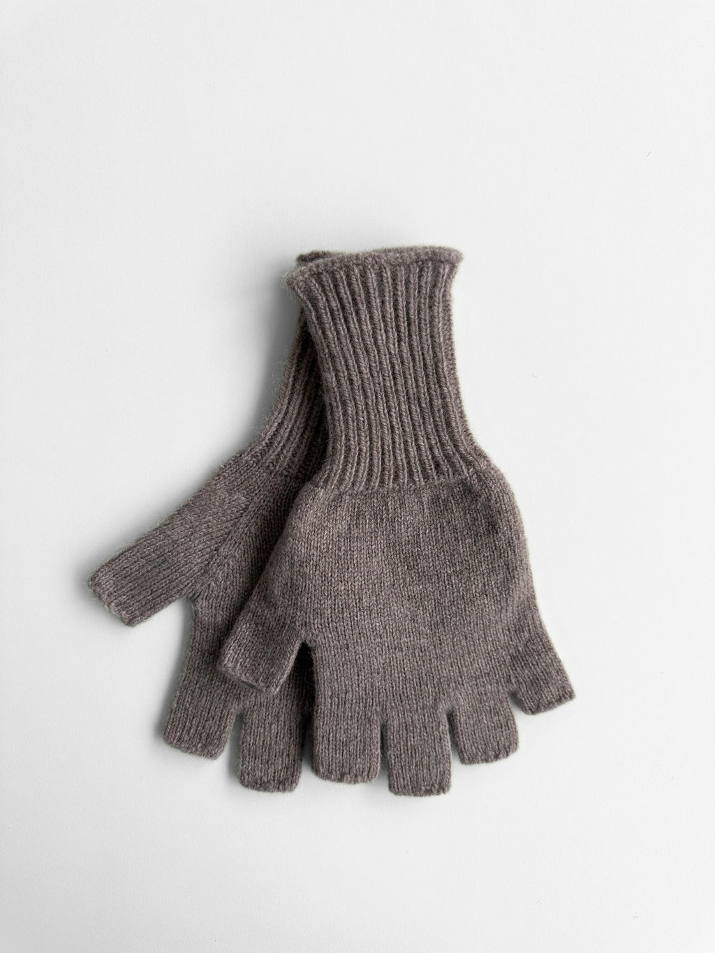 Varma Lambswool Fingerless Gloves