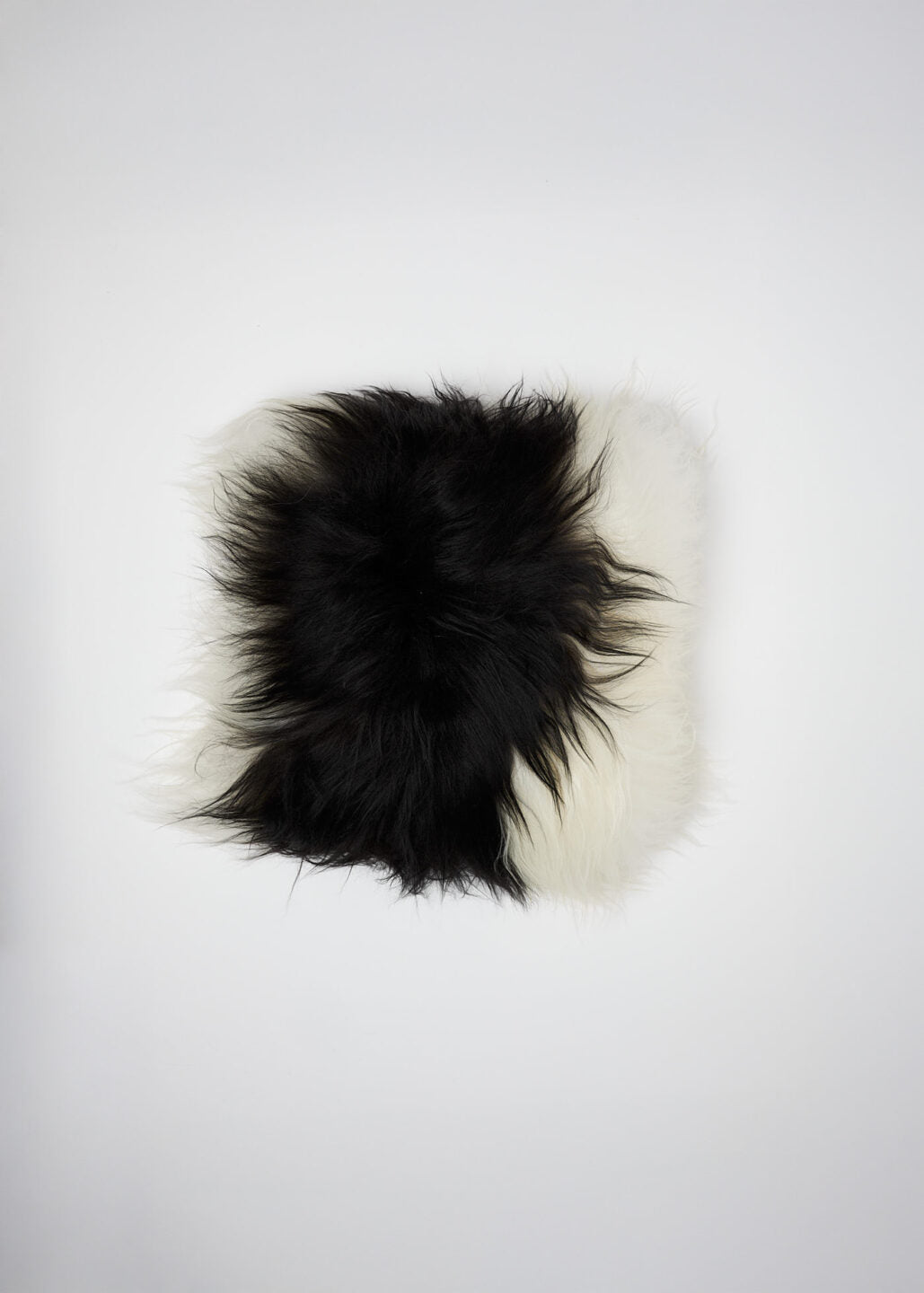 Feldur DVALI Long-Haired Small Cushion