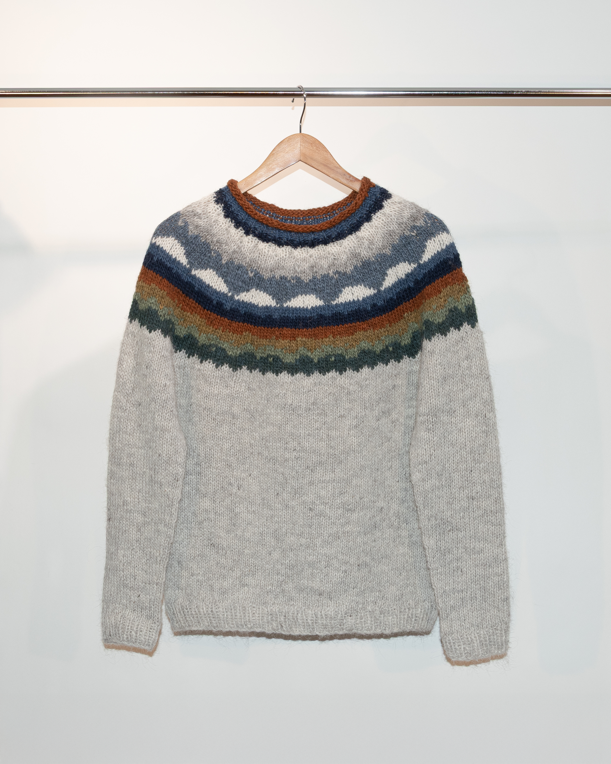 Eyjafjallajökull sweater