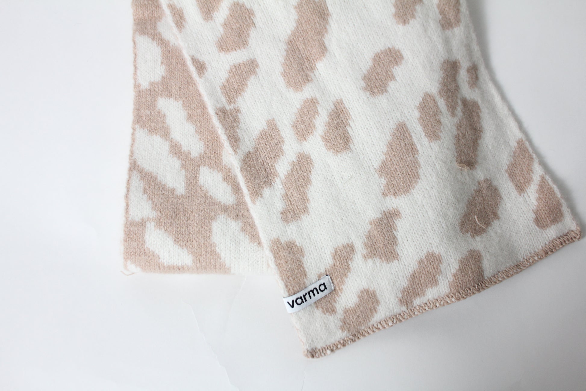 Varma Lambswool and Merino Wool Scarf