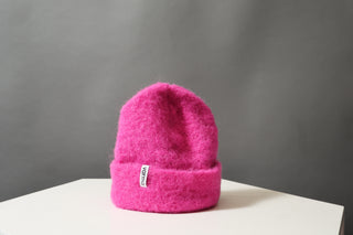 Varma Brushed Hat Pink Edition Pink October ÍÖS