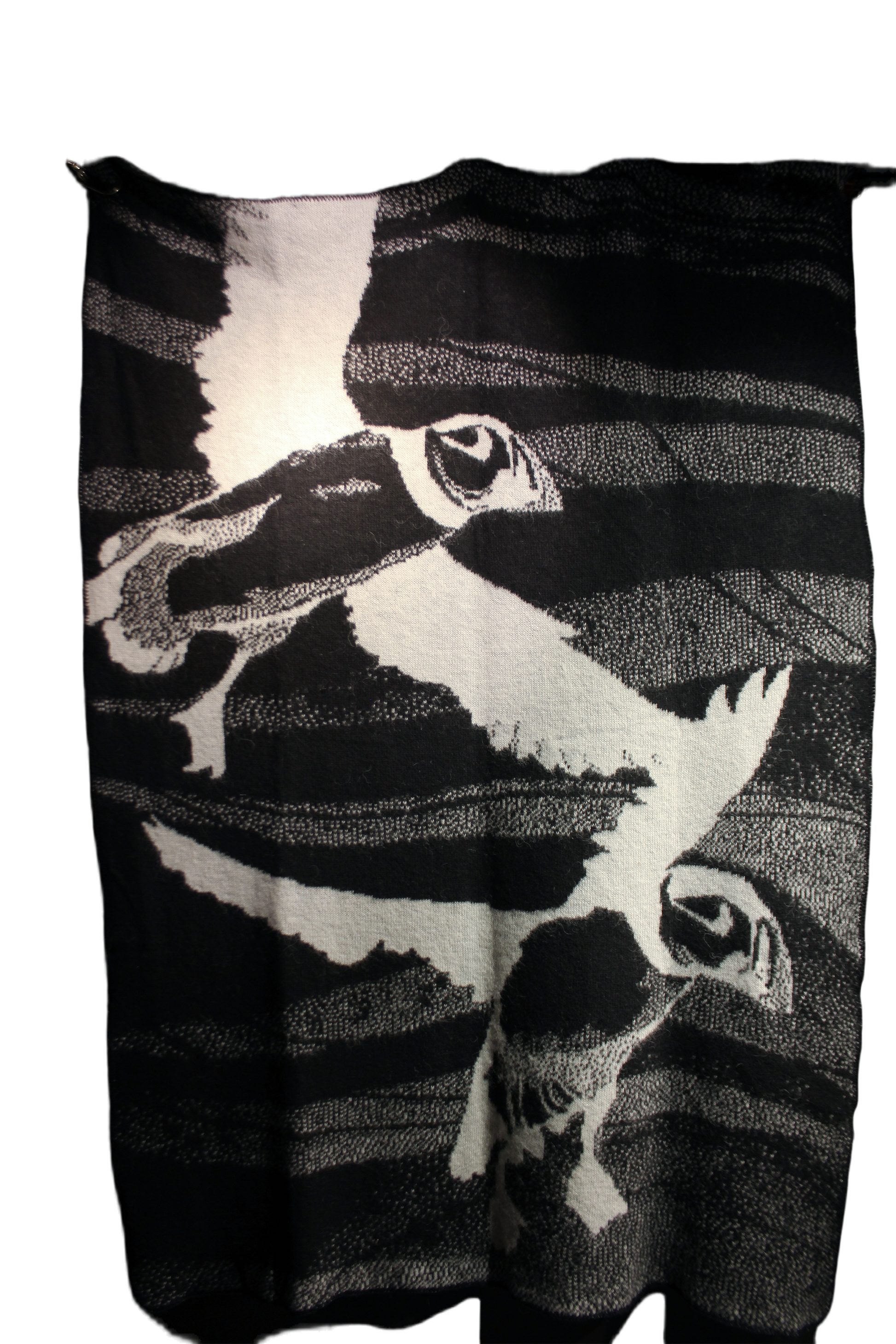 Varma Puffin Blanket