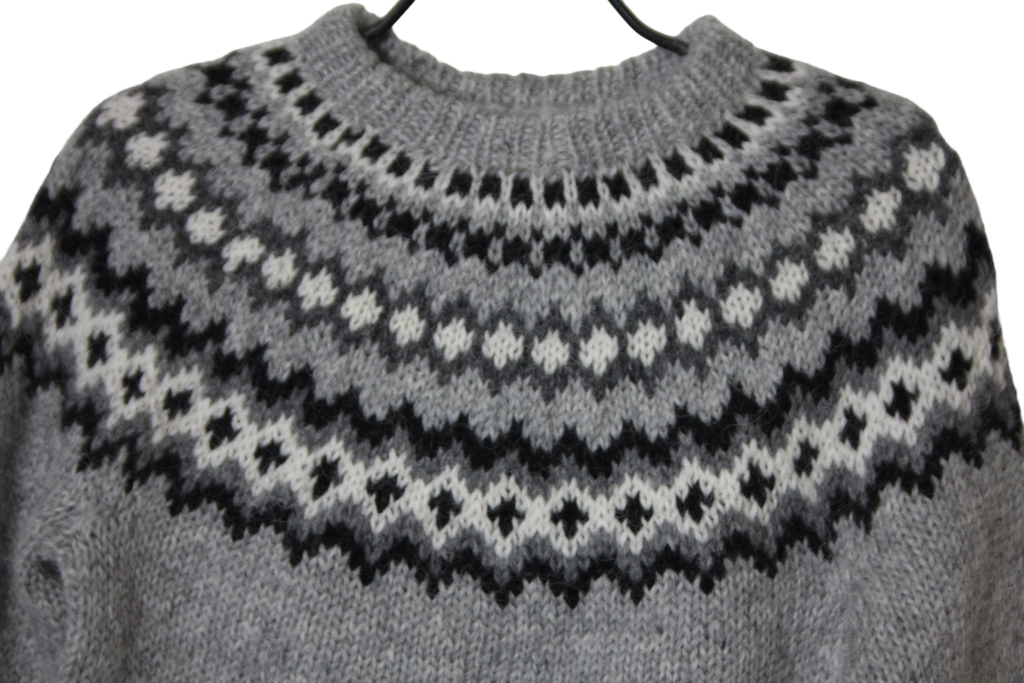 Rammagerðin Handprjónuð Lopapeysa peysa