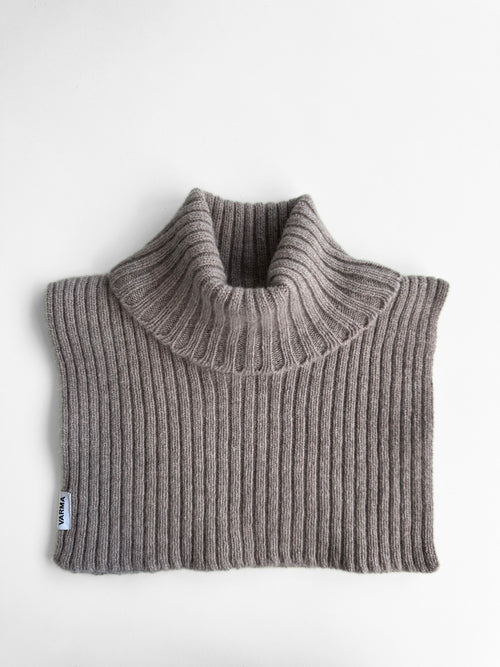 Varma Lambswool Collar