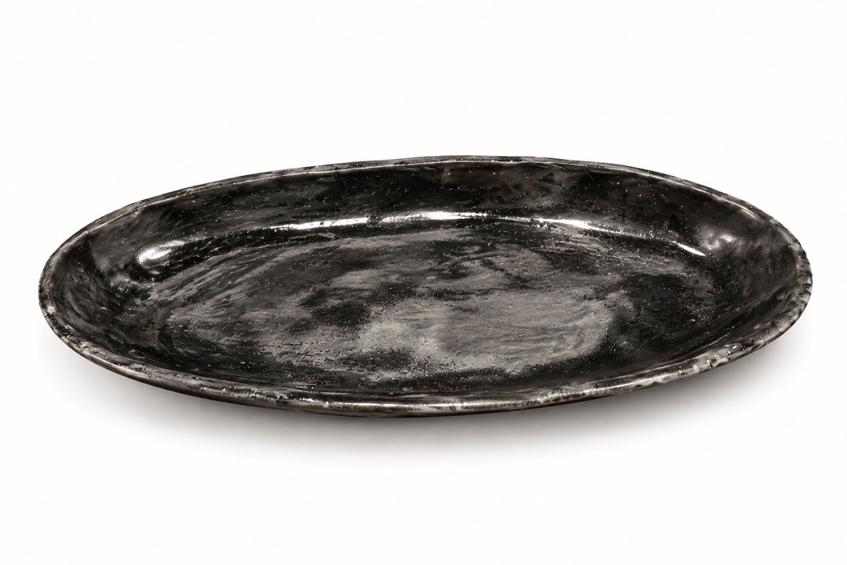 Bjarni Viðar Long Plate Vase