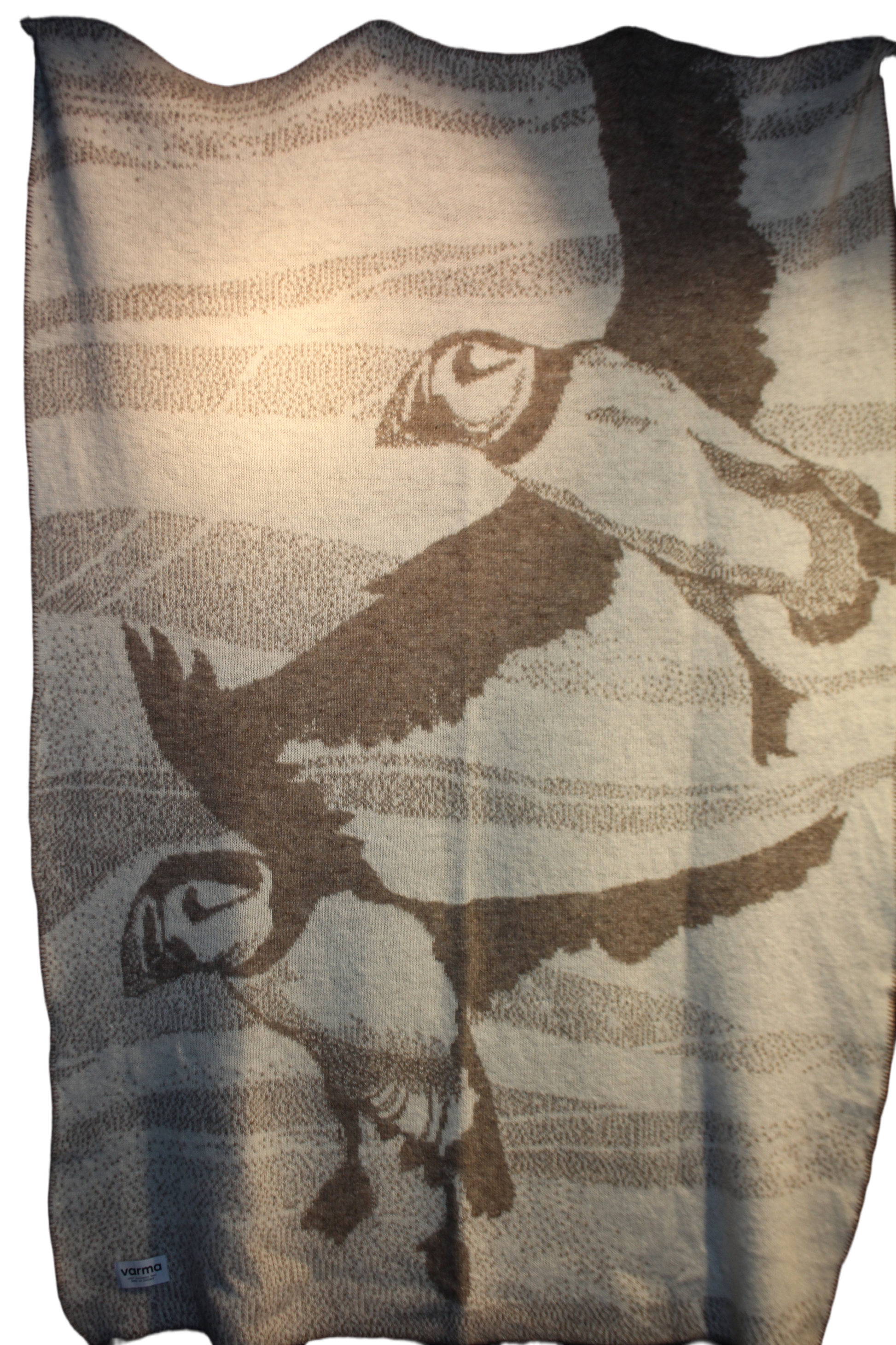 Varma Puffin Blanket