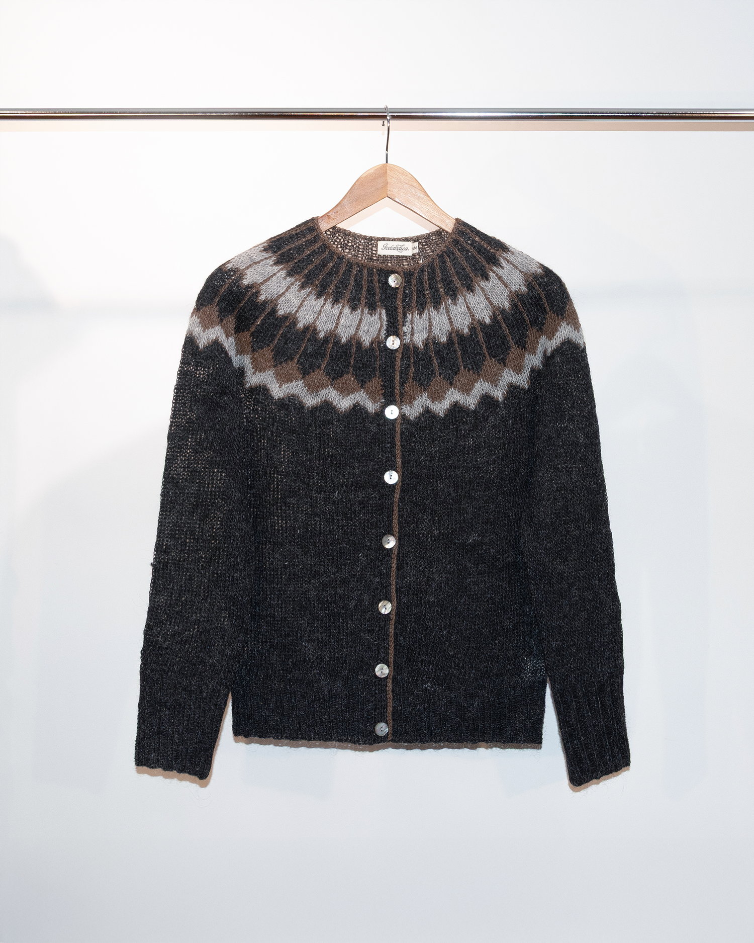 Fífa Wool Cardigan