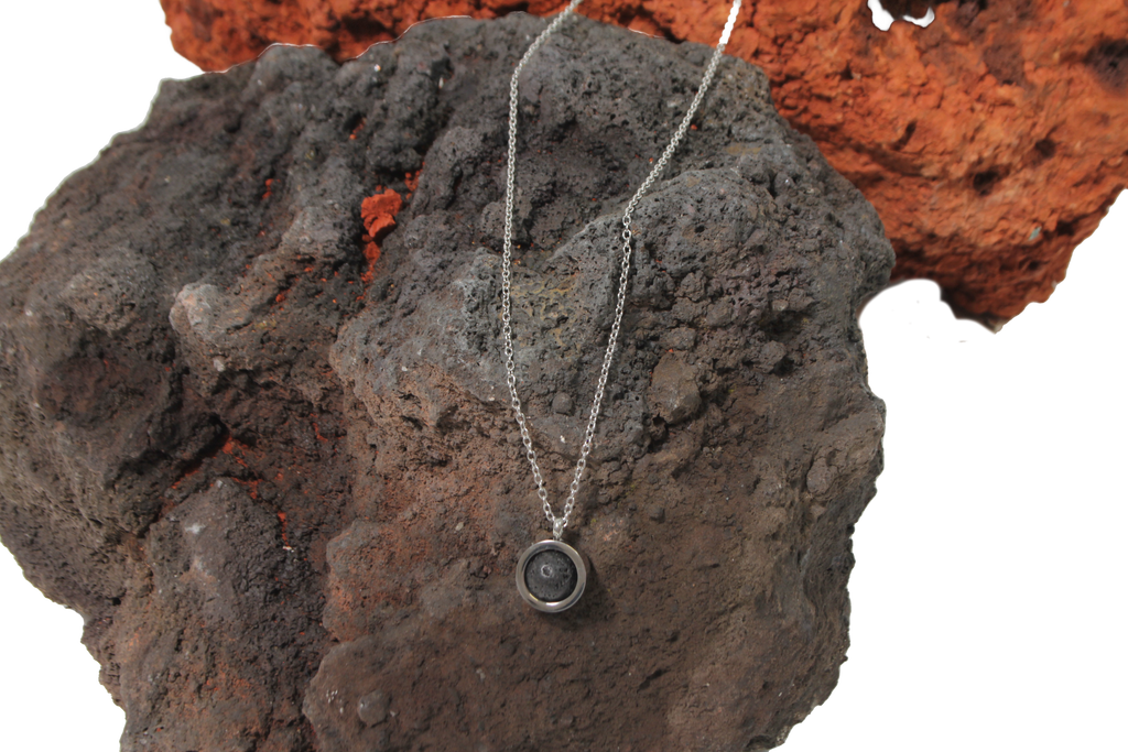 Lava Pendant Necklace Glow