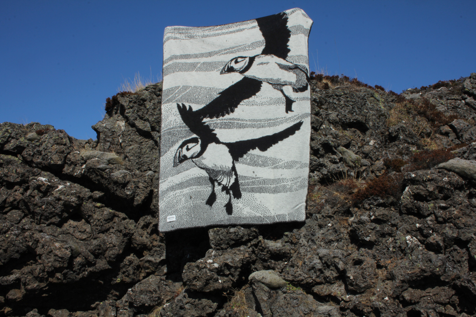 Varma Puffin Double Sided Blanket