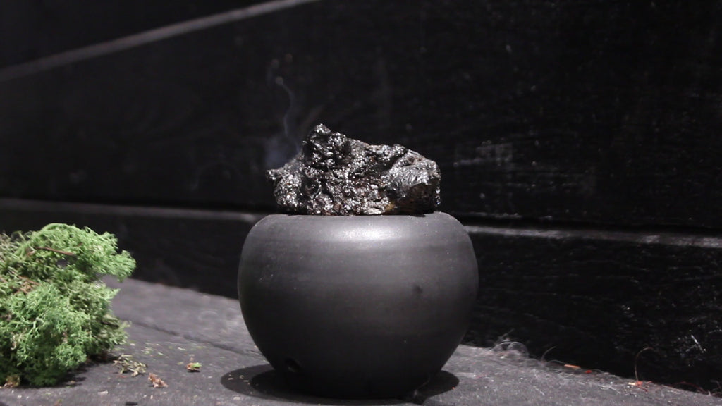 Video of oil burner, icelandic rock, essential oil