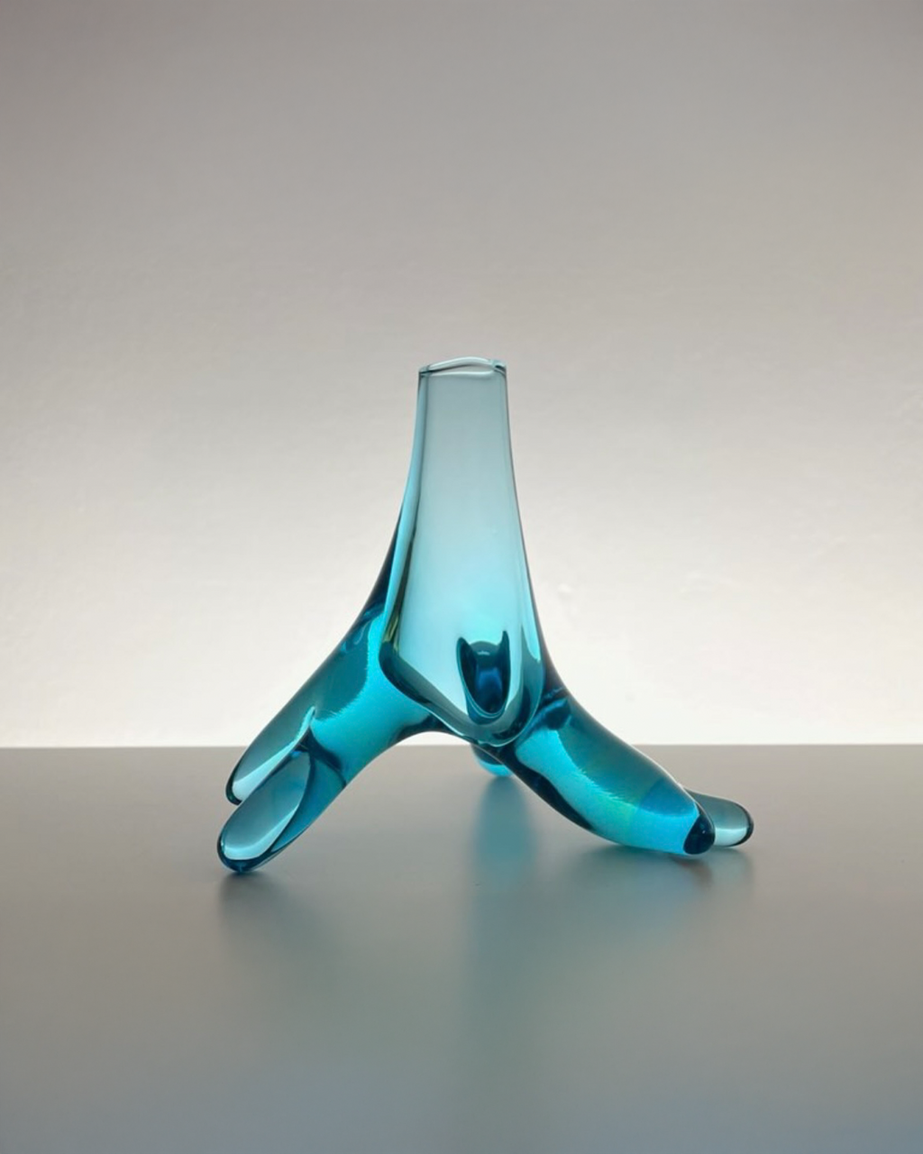 Reykjavik Glass Root Vase