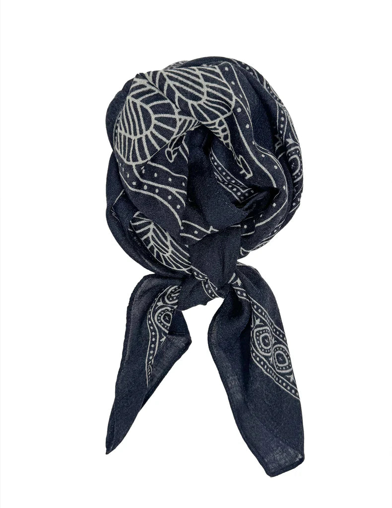Farmers Market Skrúður Scarf
